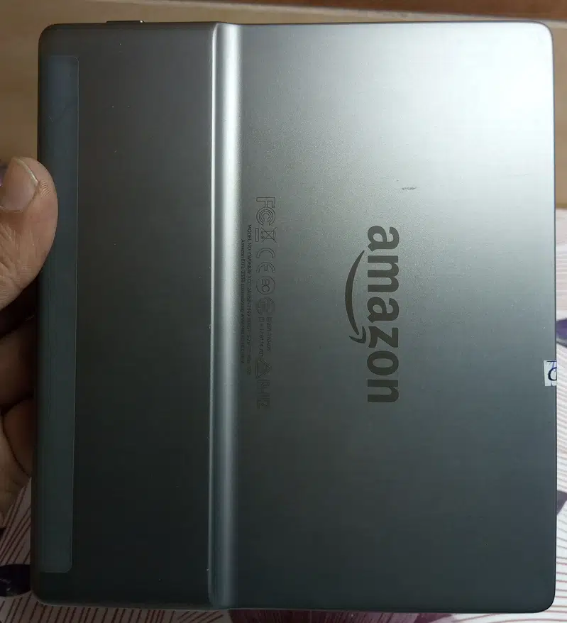 Amazon Kindle Oasis Paperwhite Onyx 11