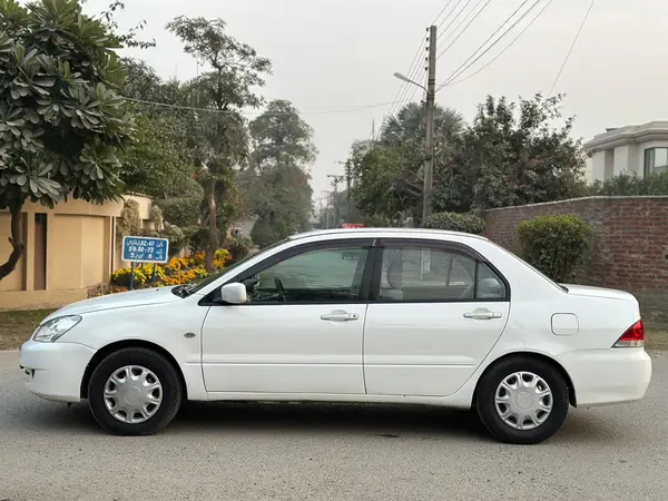 Mitsubishi Lancer 2006