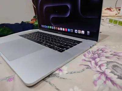 MacBook pro 2017