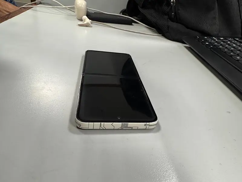 Samsung Galaxy Z Flip 4