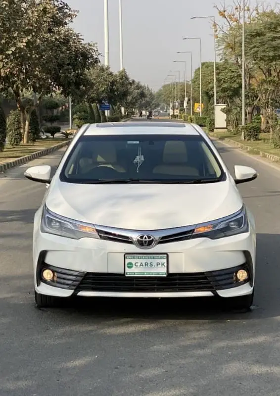 Toyota Altis Grande (2018) mod