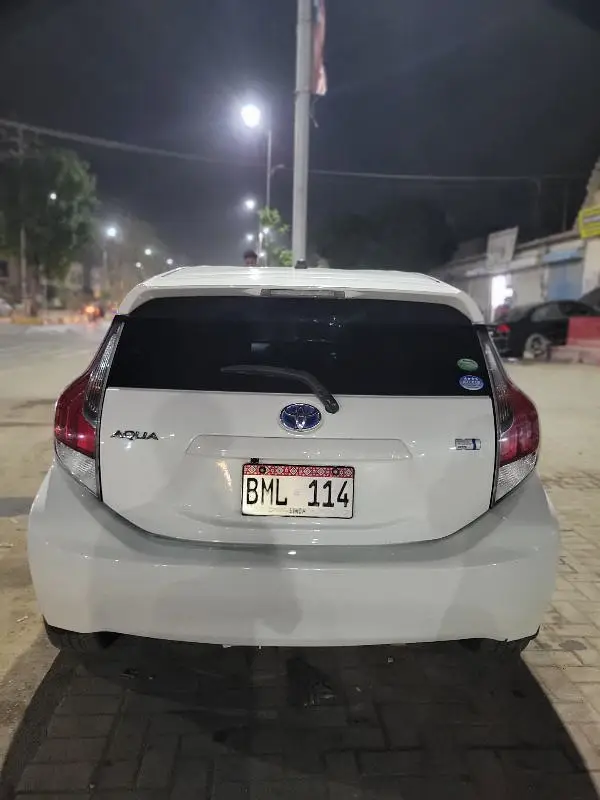 Toyota Aqua Hybrid 2015/18