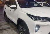 Toyota Fortuner Legender 2024