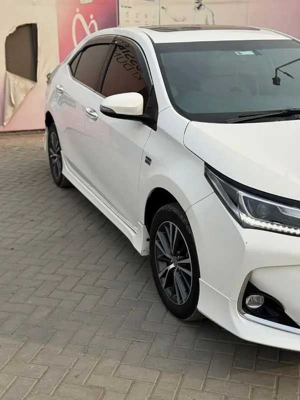 Toyota altis grande 2022