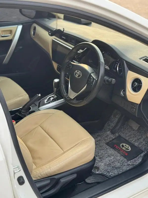 Toyota altis grande 2022