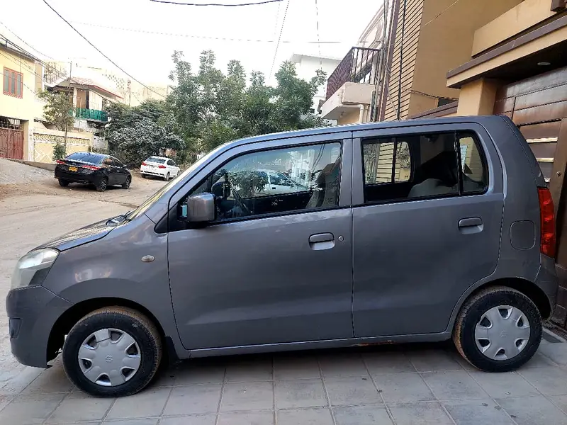Suzuki Wagon R 2017
