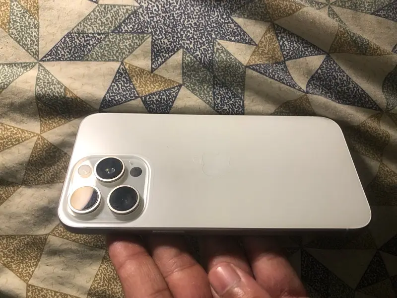 iphone 15pro max 256 (JV)