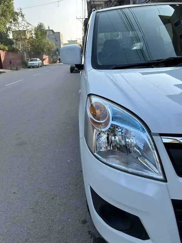 Suzuki Wagon R vxl 2023