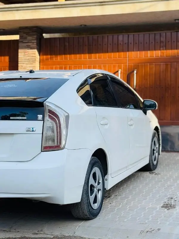 Toyota Prius 2014