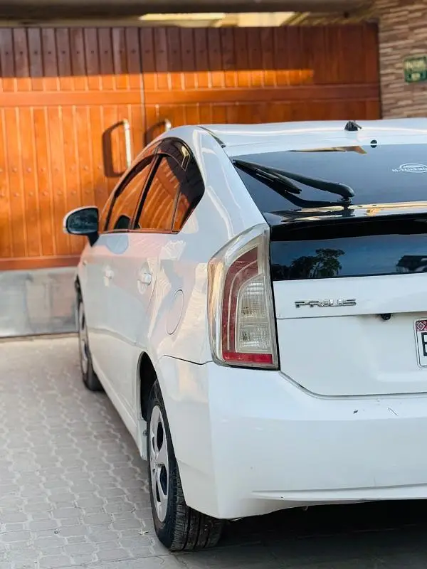 Toyota Prius 2014