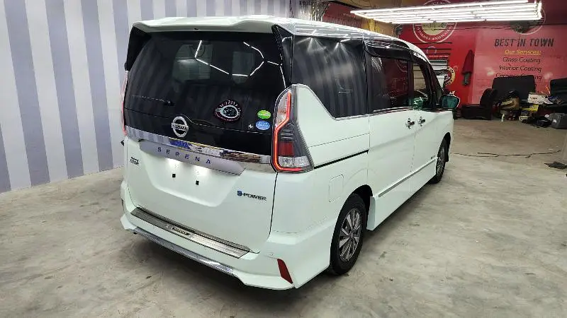 Nissan Serena 2019