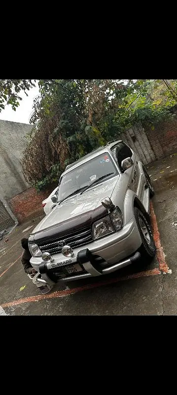 Toyota parado 1997 tz