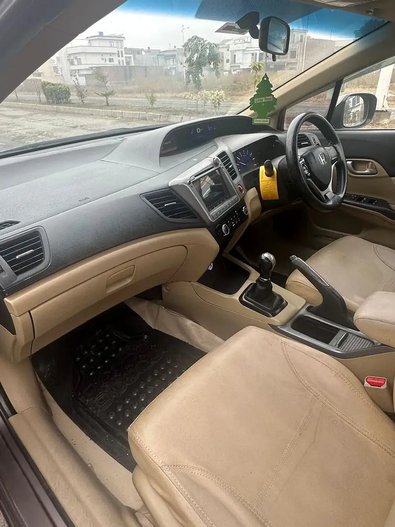 Honda Civic Oriel 2016