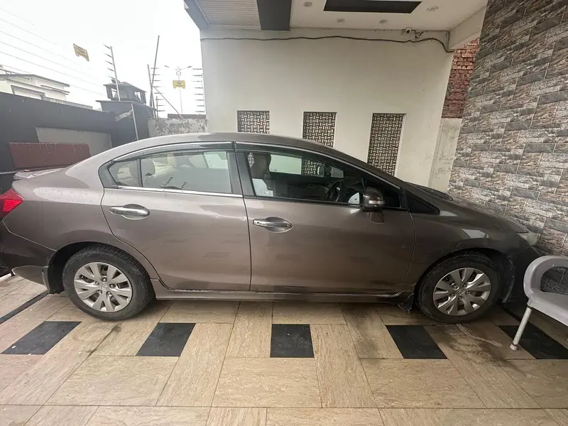 Honda Civic Oriel 2016