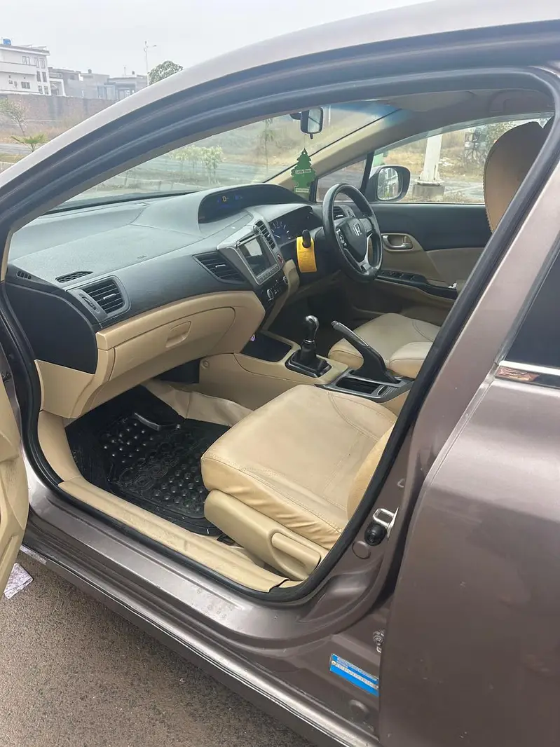 Honda Civic Oriel 2016