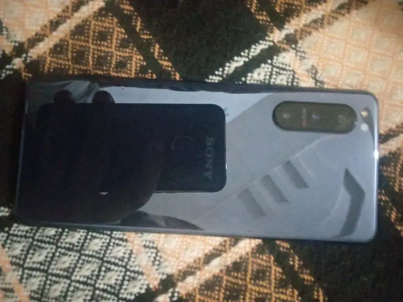 sony xperia 5 mark 2