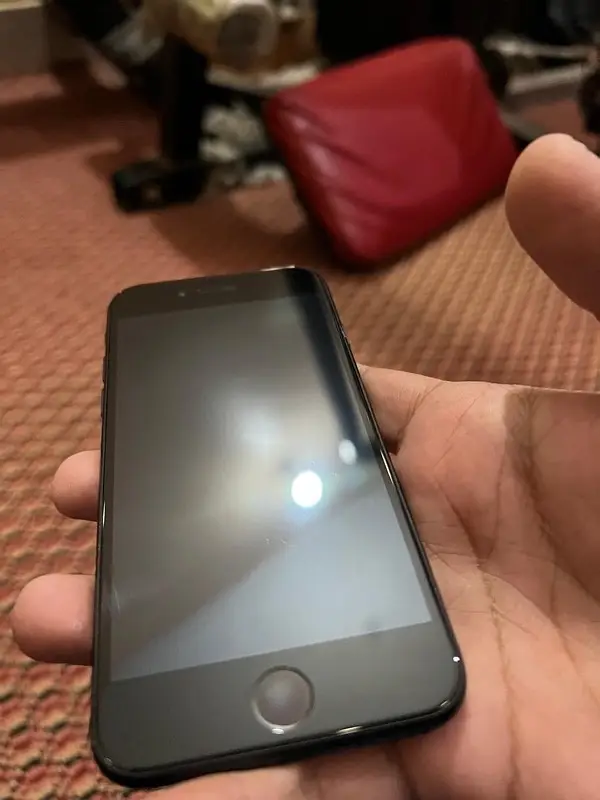 IPHONE SE 2nd Gen