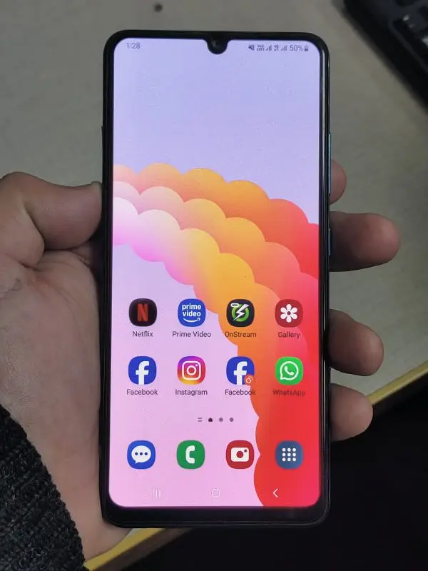 Samsung A32 for sale urgently