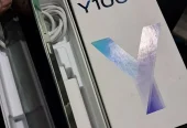 vivo y100