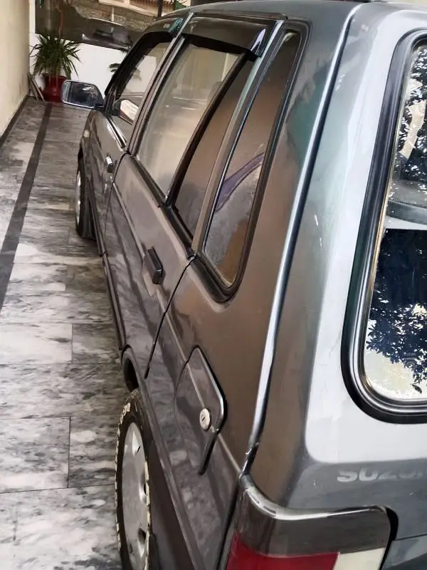 Suzuki Mehran VX 2012