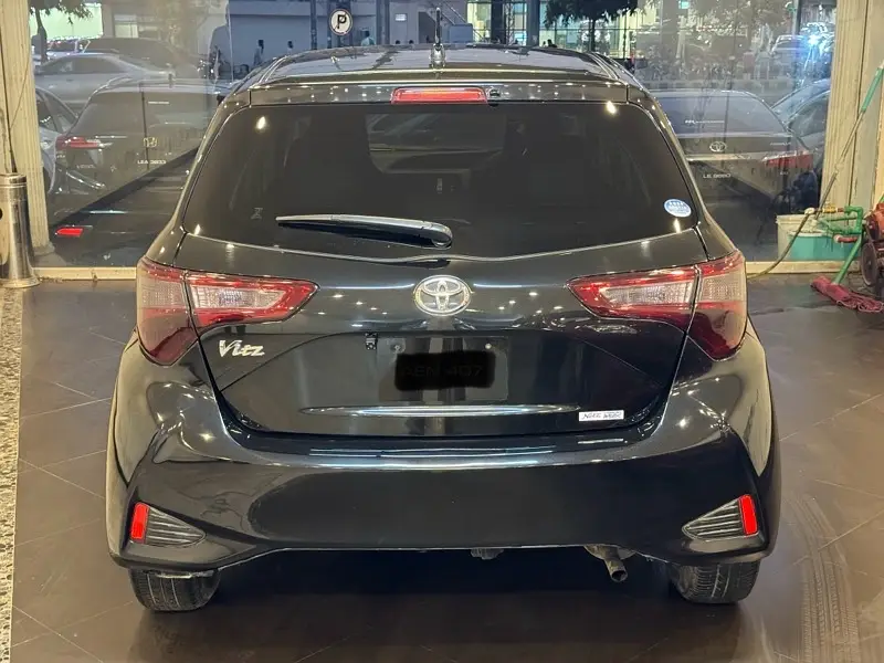 Toyota Vitz 2017