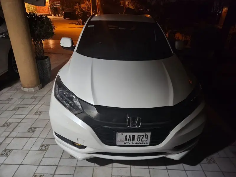 Honda Vezel 2016