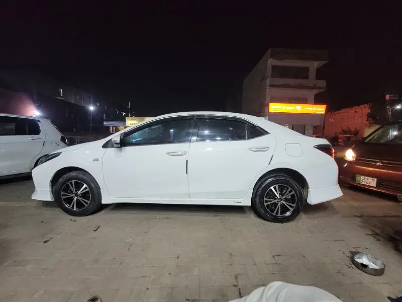 Toyota Corolla 2015
