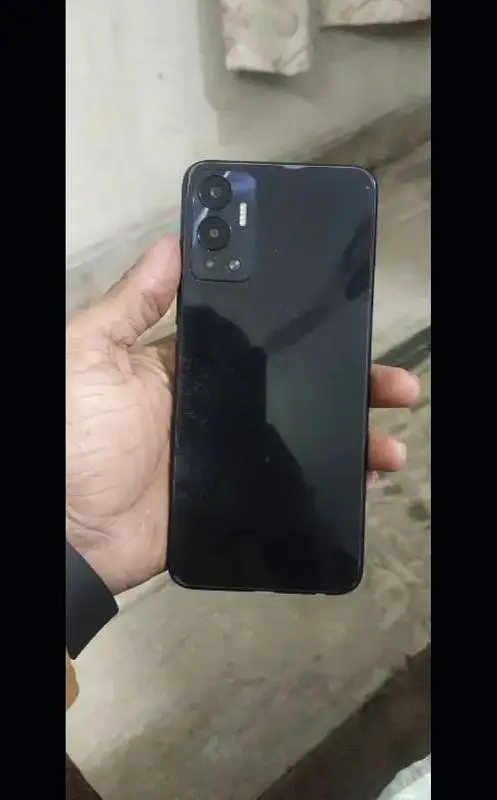 Infinix Hot 12