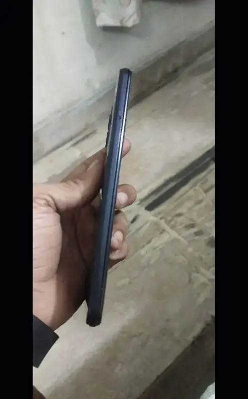 Infinix Hot 12