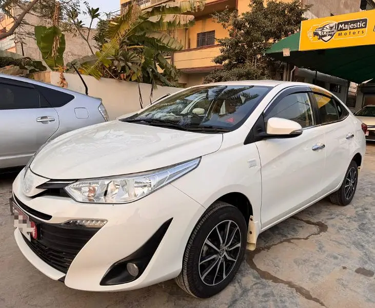 Toyota Yaris Ativ X 2023