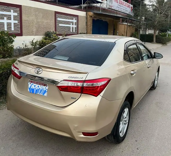 Toyota Corolla GLI model 2016
